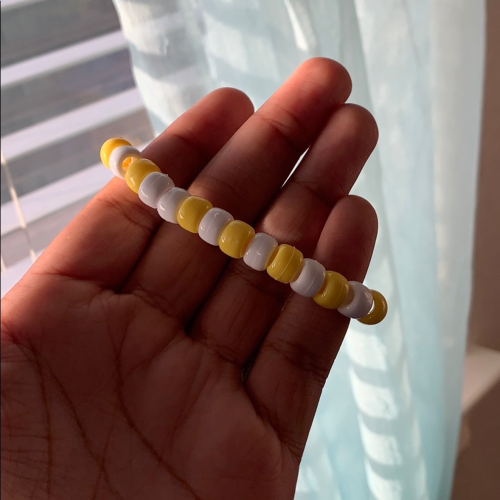 Beaded bracelet